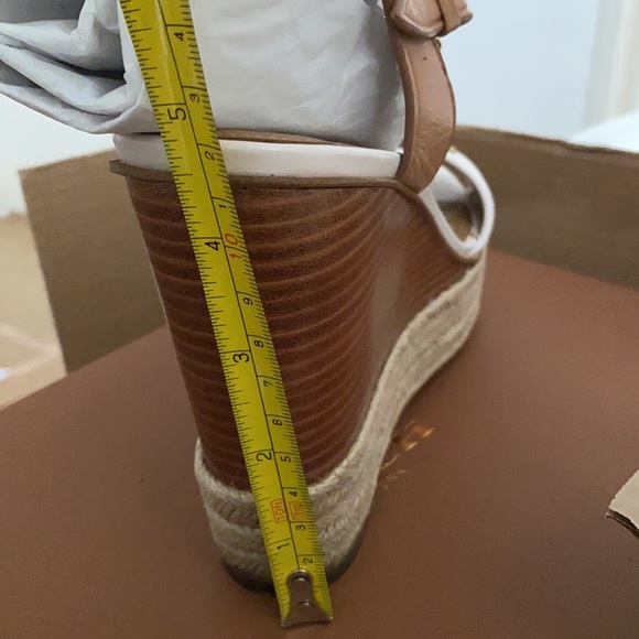 Coach Wedges - Picture 6 of 14